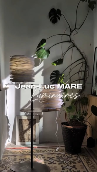 In this video, 2 lamps, the Mille feuilles to pose and Hirsutes